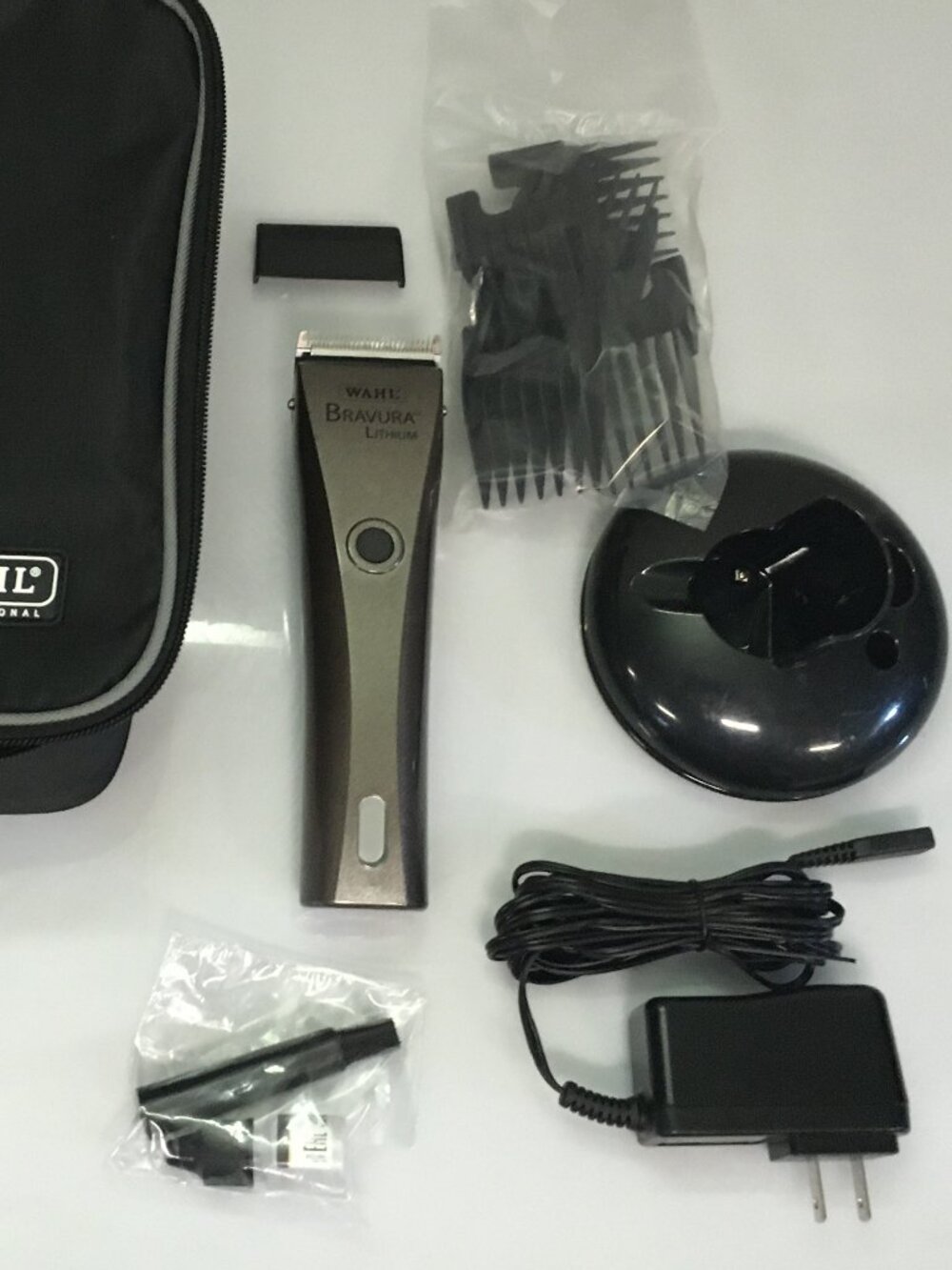 Wahl Professional Bravura Lithium Cordless Pet Clipper Kit - Gunmetal